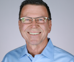 Picture of Tom Bogart 